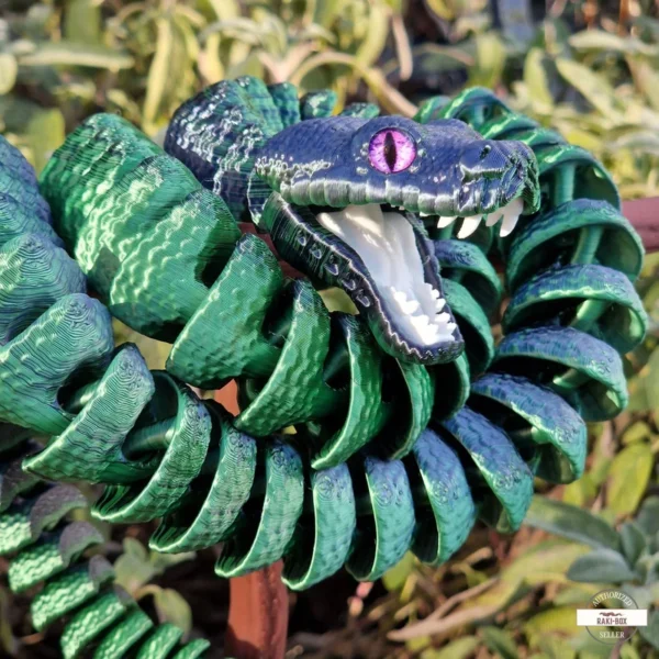 snake-articulated-model-green-black-TDLP